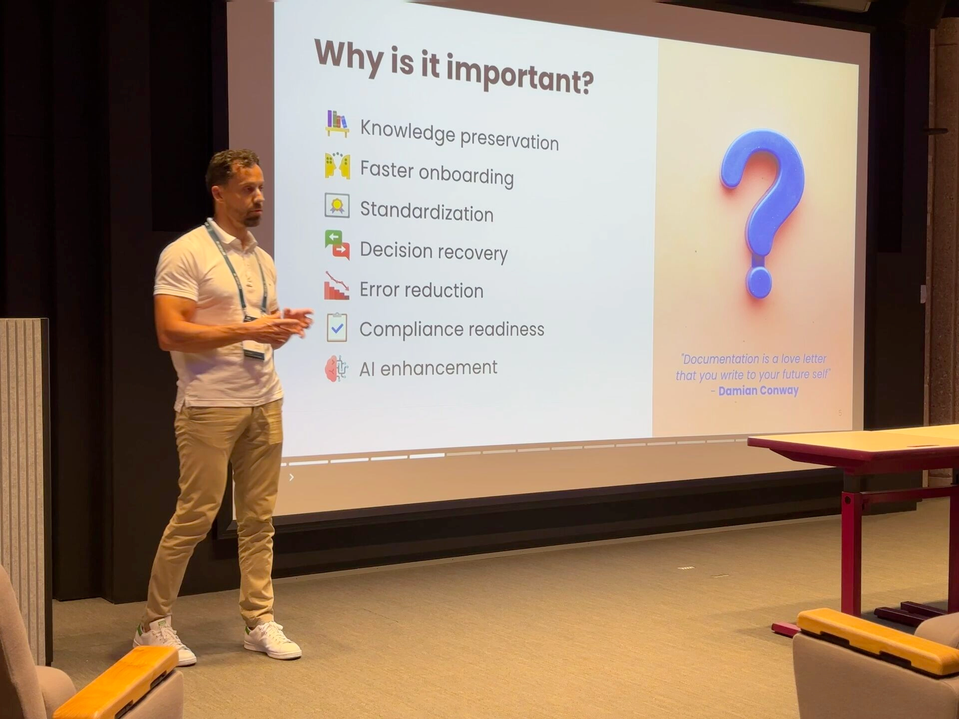 SwissFlowIt at SNUG Romandie: Integrated documentation in ServiceNow